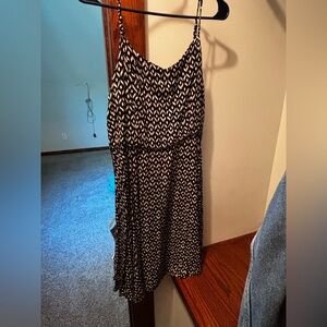 Old Navy Black and White Patterned Midi Dress
